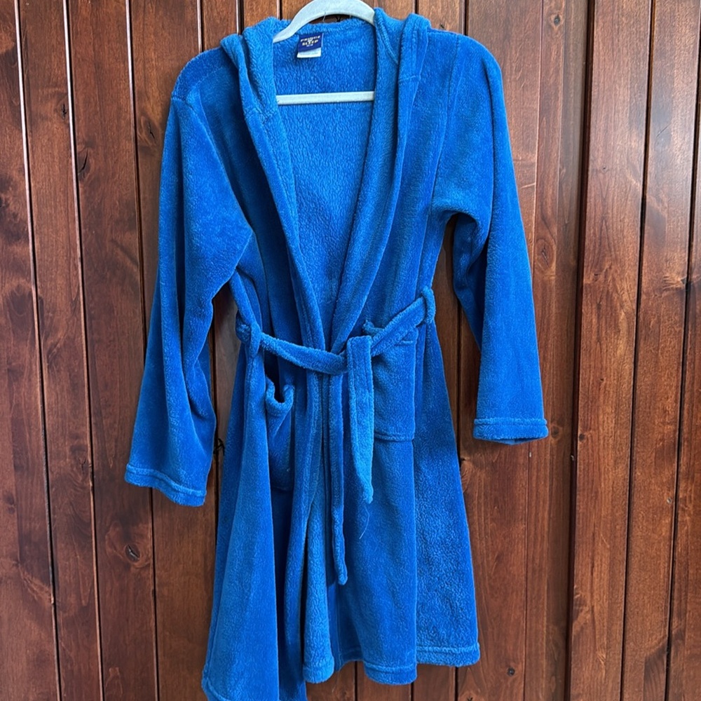 Blue Youth robe